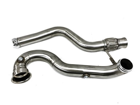 High-performance catless downpipe for Mercedes CLA45, A45, GLA45 M133 engine – 304 stainless steel with V-band fitment by BenzUnited