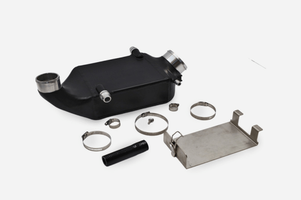 M133 intercooler upgrade kit for Mercedes CLA45 and GLA45 AMG with dual-pass core and hardware