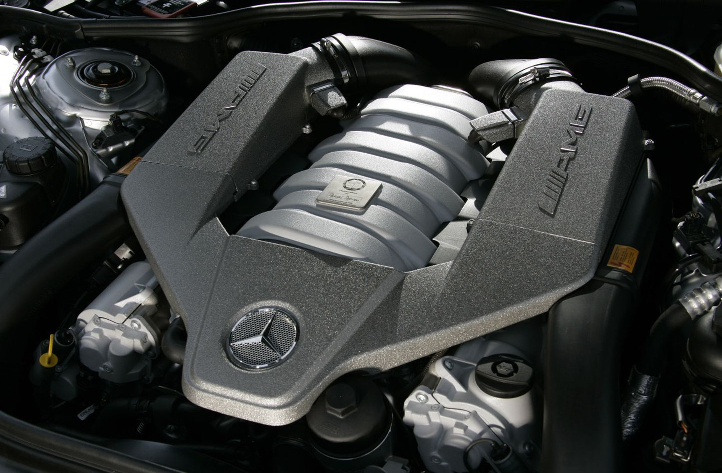 Mercedes-AMG M156 6.3L V8 engine bay – ECU tuning and performance upgrades for E63, CLS63, C63, S63, SL63, CL63, ML63, and GL63 models