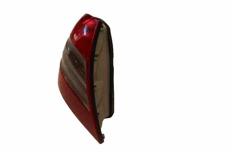 Side Profile of Right OEM Taillight for Mercedes E-Class W211