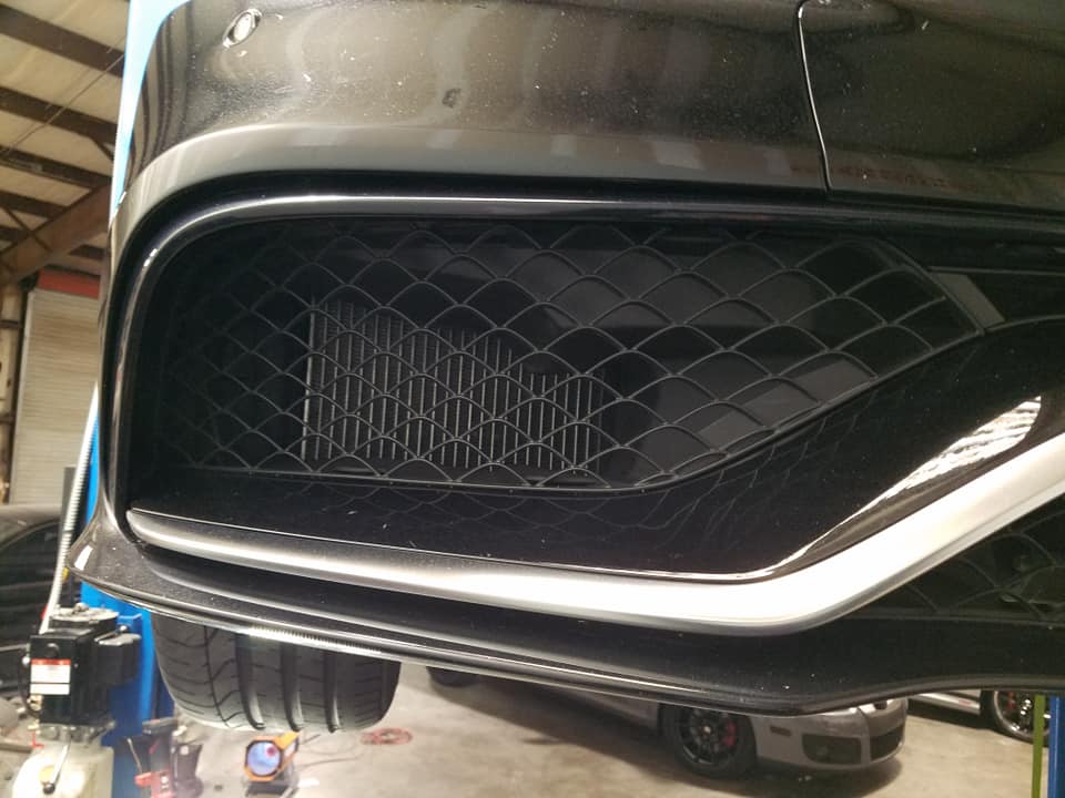 Heat exchanger installed behind lower front grille of W213 E63S AMG