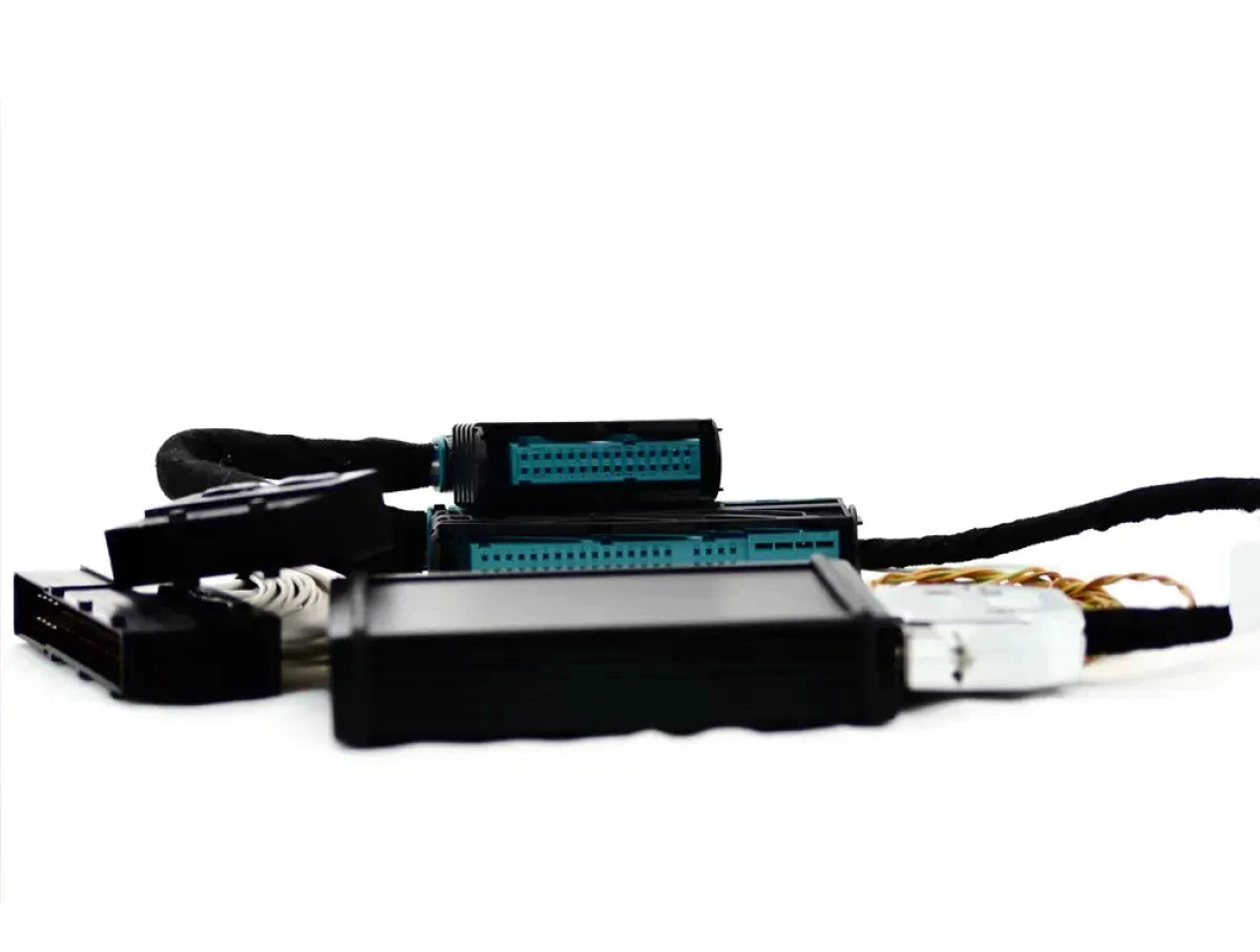 LoMo M1 Lowering Module with QuickConnect harness for Mercedes W211