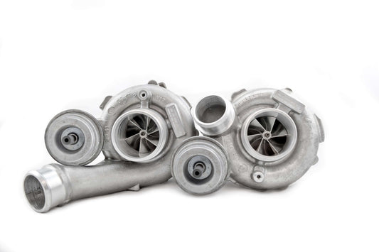 950 billet turbo upgrade for Mercedes-AMG M157 using OEM housings with upgraded internals