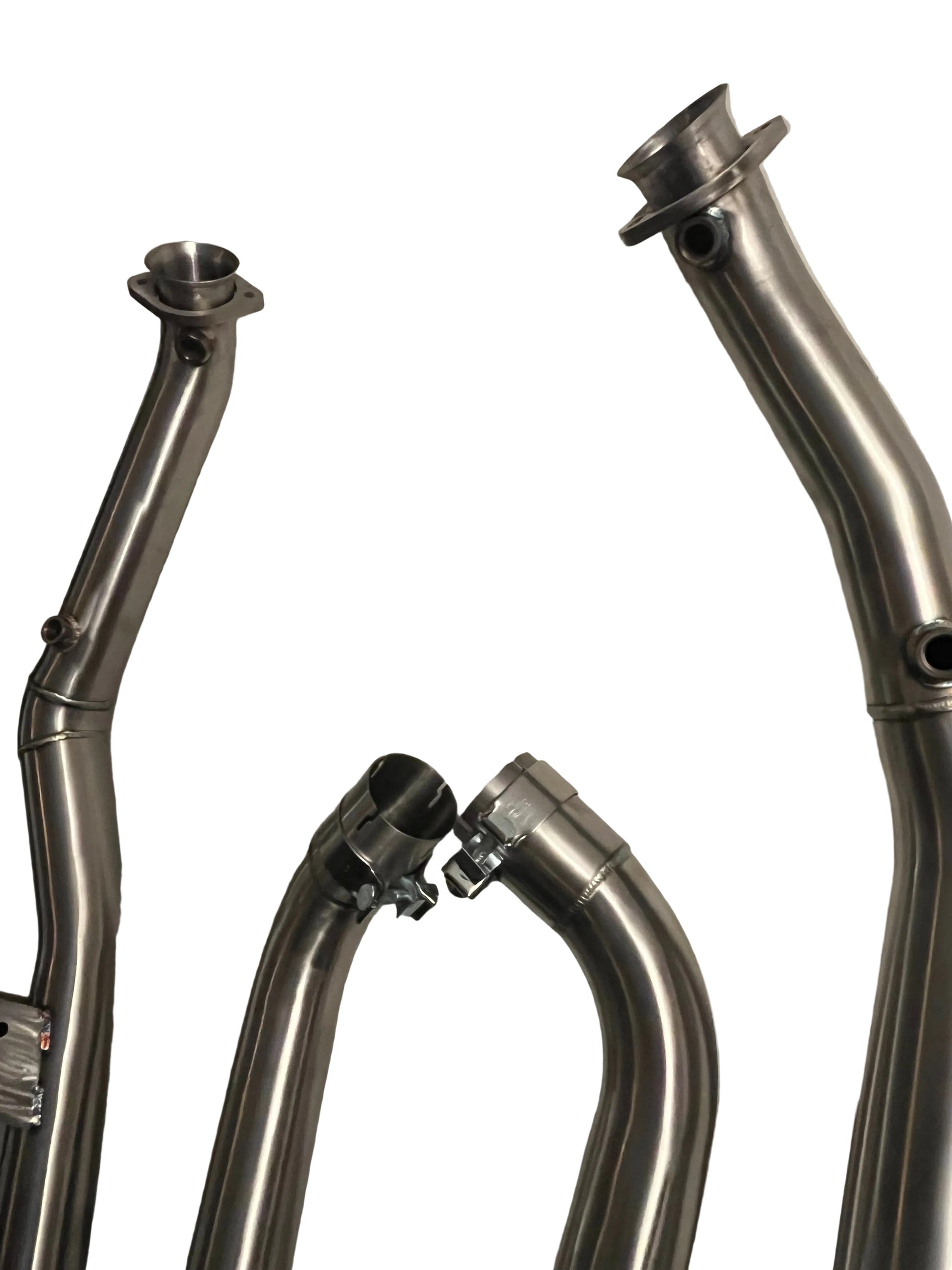 Pair of M157 catless downpipe flanges for 2014-2016 E63 AMG W212 and CLS63 C218