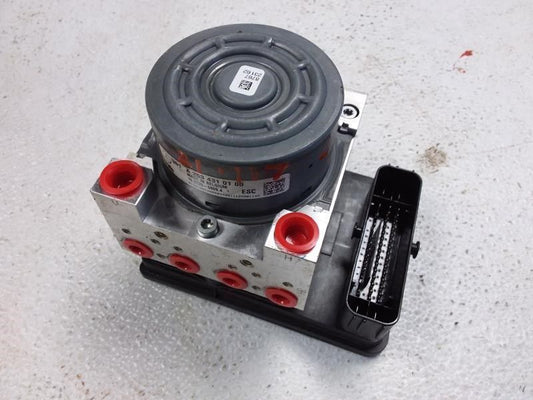 Genuine OEM Mercedes W205 C300 ABS Brake Pump Control Module 2059008118 – front view